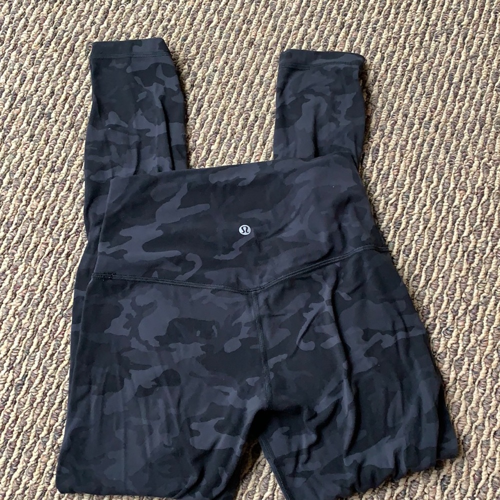 Lululemon High-Rise Align Pant Camo size 6